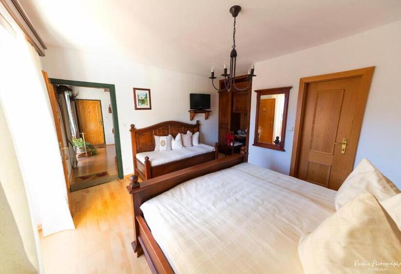 标准间, Reiterhof Suassbauer