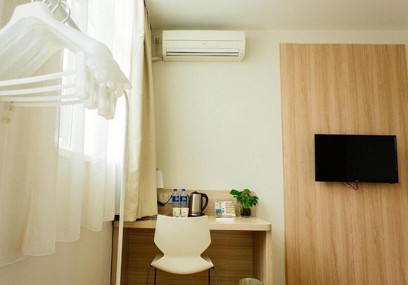 Superior Room, Hanting Express