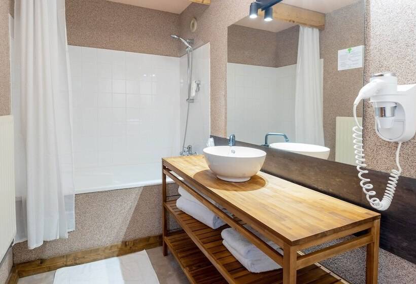 اتاق خانوادگی, Fontaine Du Mont Blanc Hotel & Spa