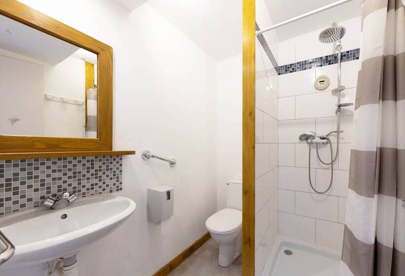 Economy Triple Room, Fontaine Du Mont Blanc Hotel & Spa