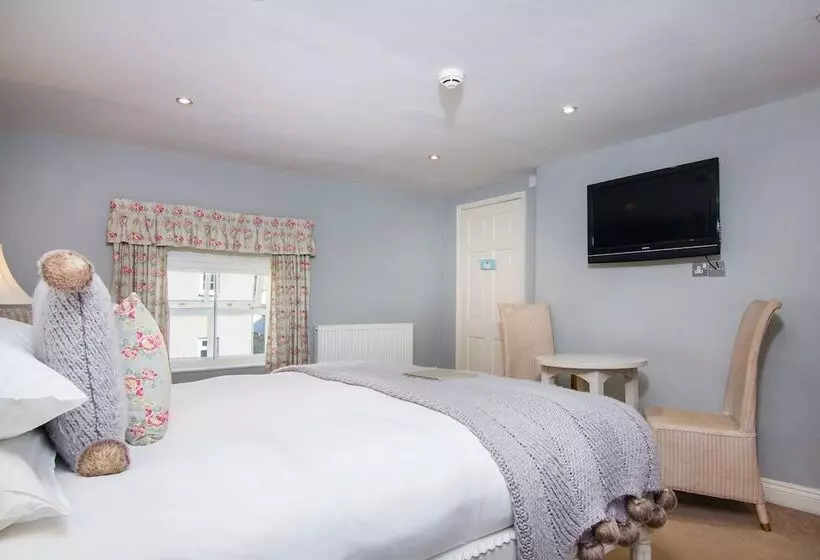 Perhehuone, Black Horse Inn