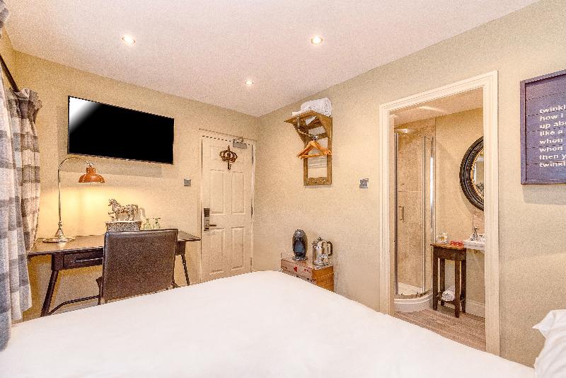 Номер Стандарт, Black Horse Inn