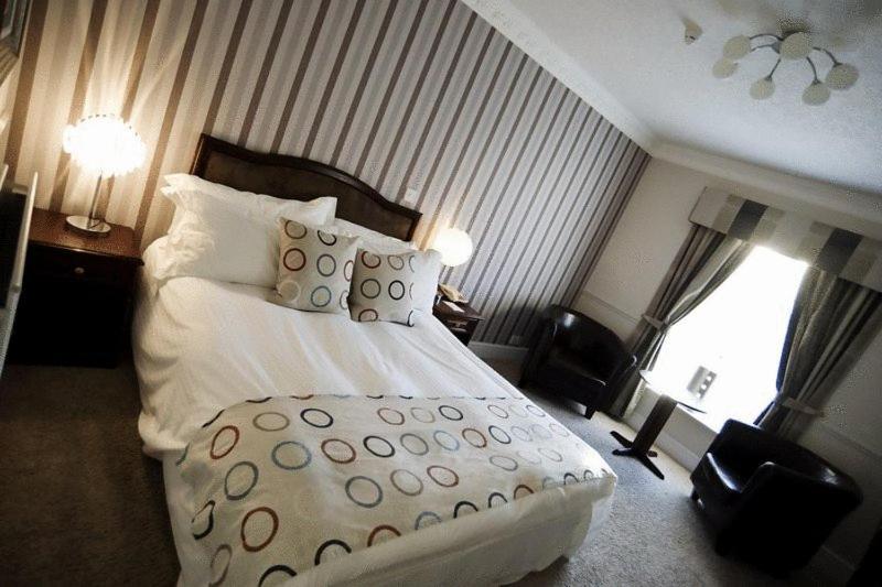 Номер Стандарт, Brackenborough