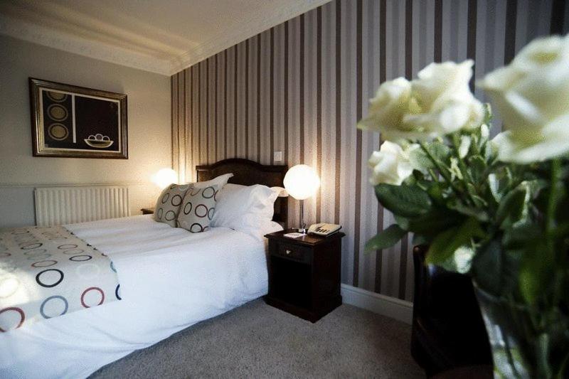 Номер Стандарт, Brackenborough