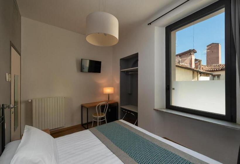 غرفة إقتصادية فردية, Dei Gonzaga