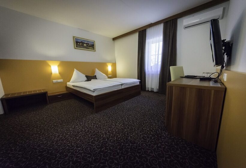 اتاق استاندارد چهار تخته, Domačija Vodnik & Apartments