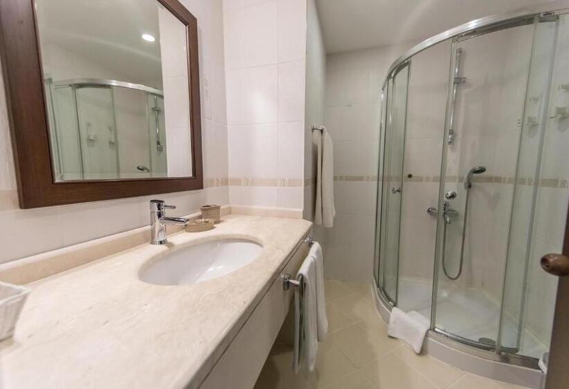 חדר סופריור לשלושה, Ipek Garden Palace Residence   Boutique Class