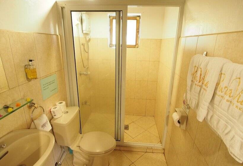 اتاق استاندارد, Pura Vida Beach & Dive Resort
