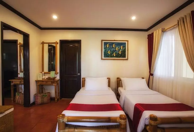 اتاق خانوادگی, Pura Vida Beach & Dive Resort