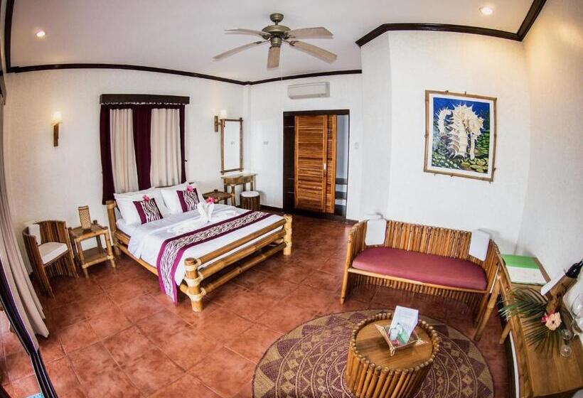 اتاق لوکس, Pura Vida Beach & Dive Resort