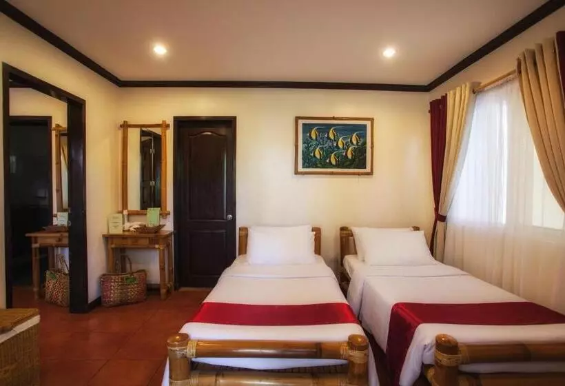 اتاق خانوادگی, Pura Vida Beach & Dive Resort