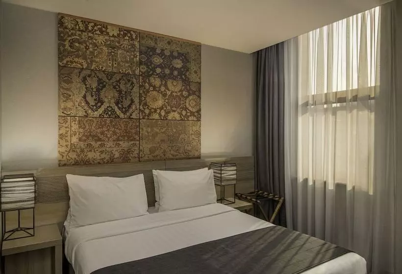 اتاق استاندارد یک نفره, Republica Hotel Yerevan