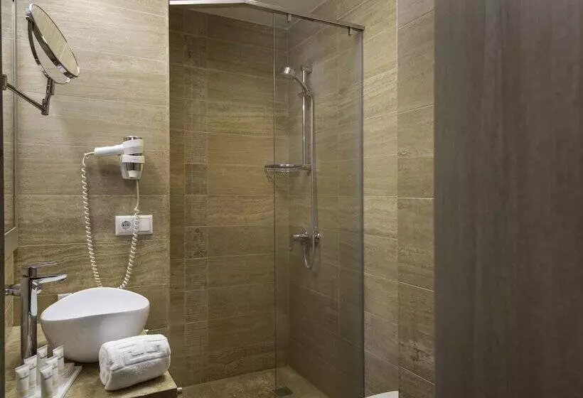 اتاق استاندارد, Republica Hotel Yerevan