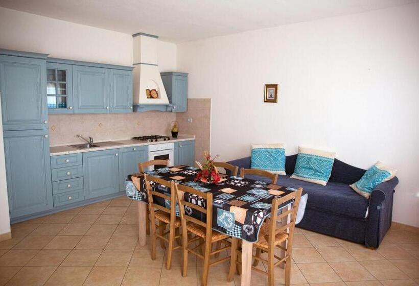 דירת שלושה חדרים, Residence Corte Dei Venti