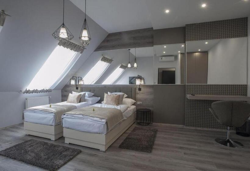 스탠다드 룸, Talizmán