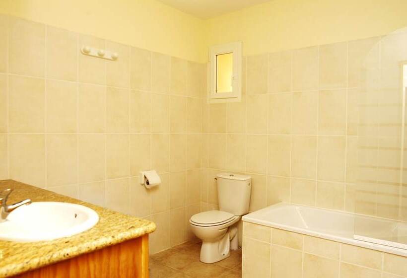 2침실 아파트 정원 전망, Village De Vacances Marina D Oru