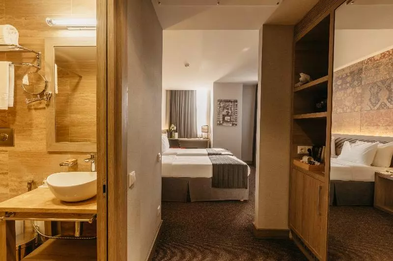 اتاق استاندارد, Republica Hotel Yerevan