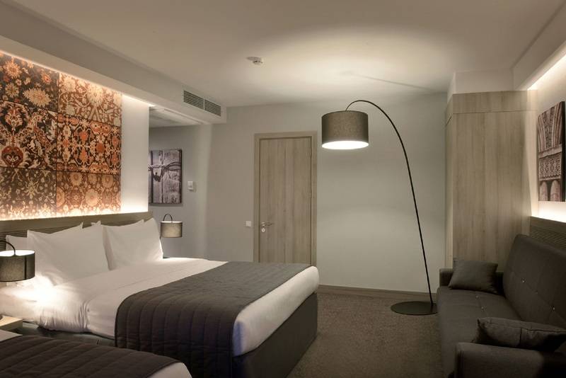 디럭스 4인 룸, Republica Hotel Yerevan