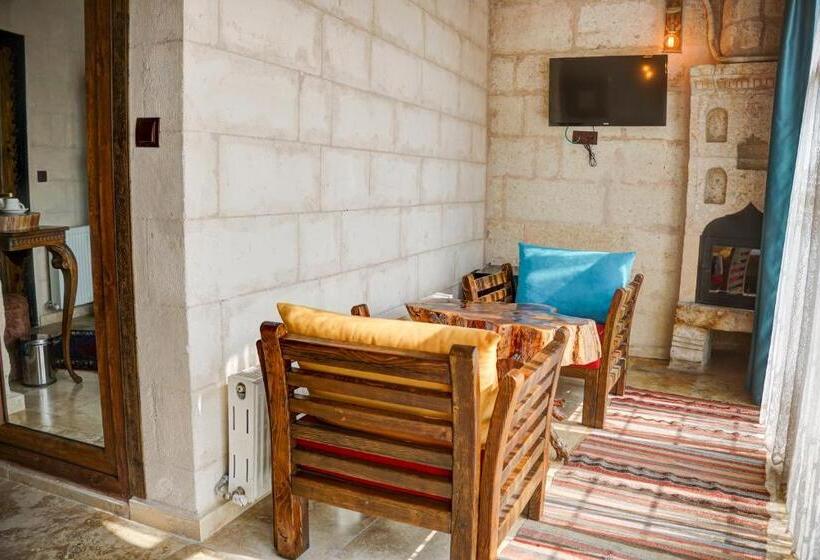 اتاق سوپریور با تخت بزرگ, Efendi Cave