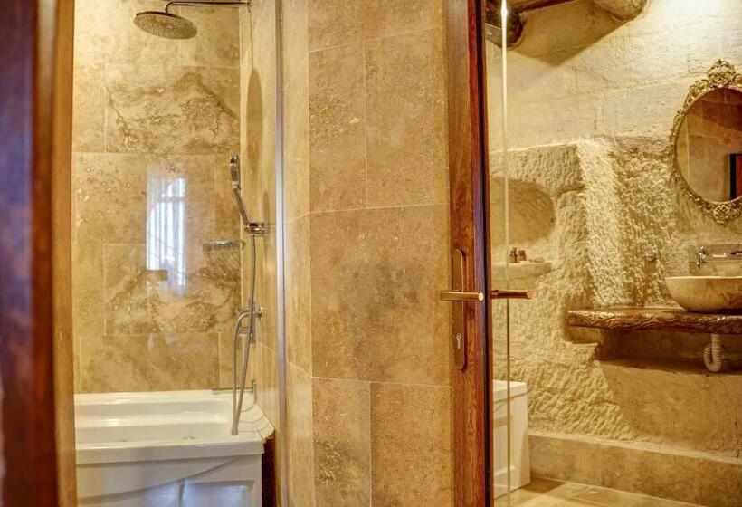 اتاق استاندارد, Efendi Cave