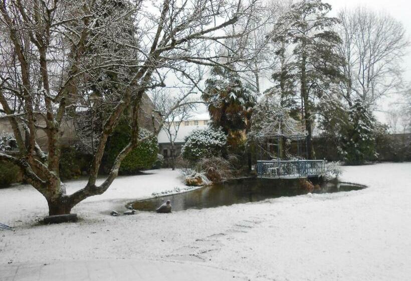 غرفة قياسية مطلّة علي الحديقة, Chambres Rue De Lorry