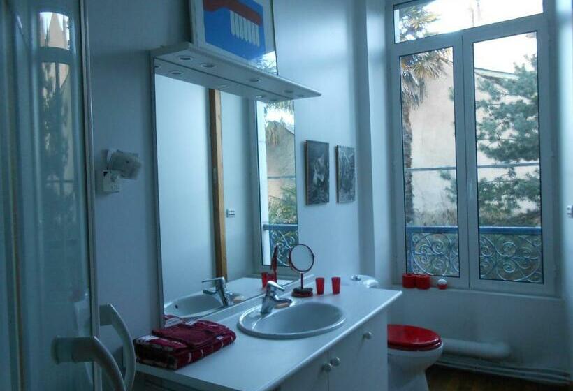 חדר סטנדרט נוף לגינה, Chambres Rue De Lorry