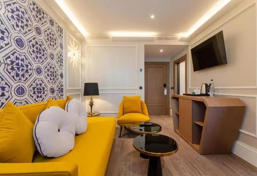 سوییت جونیور, Eurostars Lisboa Baixa