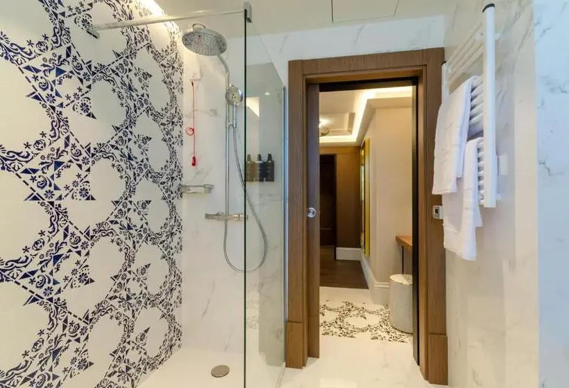 سوییت جونیور, Eurostars Lisboa Baixa