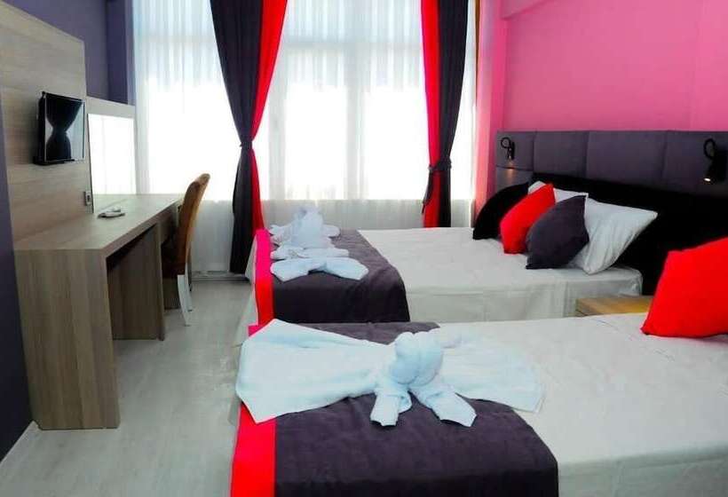 חדר דלוקס לשלושה, Kemer Port