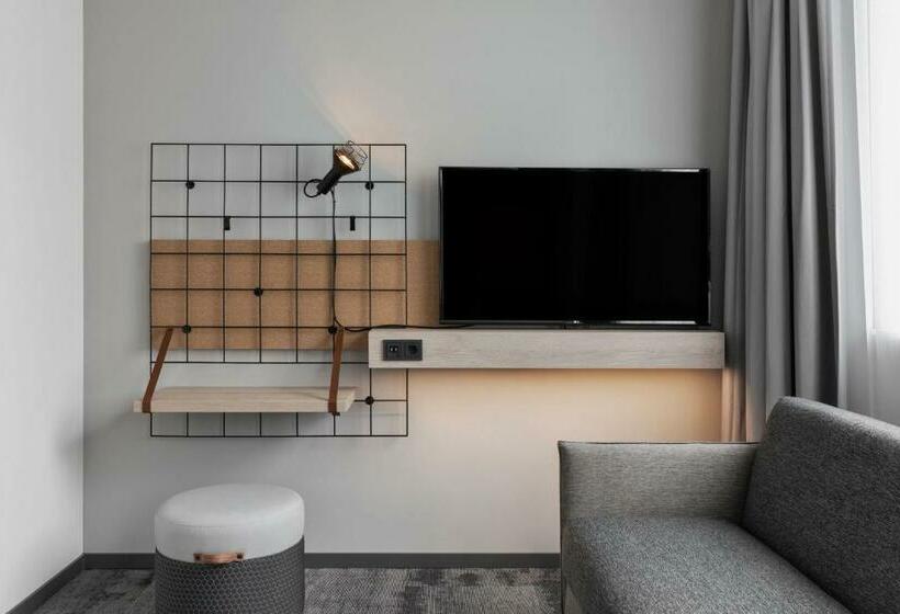 ファミリールーム, Moxy Duesseldorf City