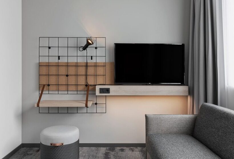 ファミリールーム, Moxy Duesseldorf City