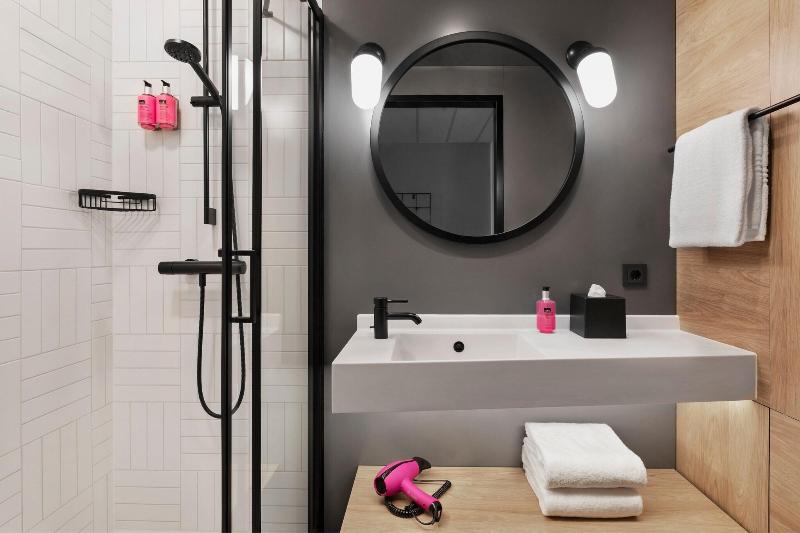 ファミリールーム, Moxy Duesseldorf City