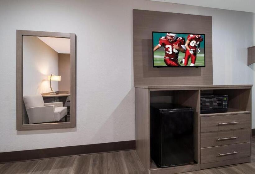 חדר סופריור עם מיטת קינג, Red Roof Inn Rocky Mount   Battleboro