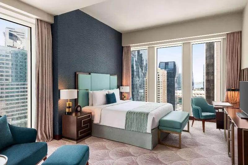 اتاق سوپریور برای معلولان, Wyndham Grand Doha West Bay Beach