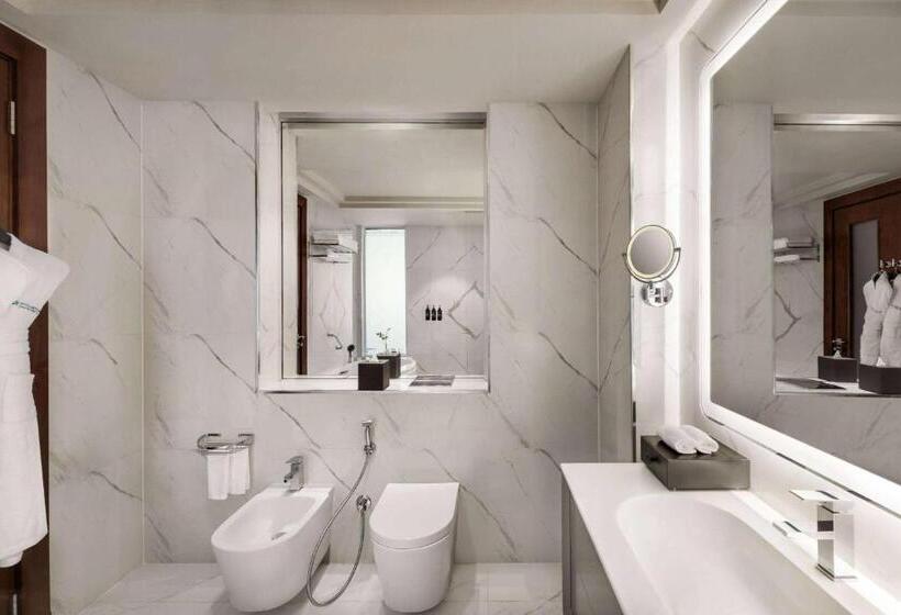 Superior Room King Size Bed, Wyndham Grand Doha West Bay Beach