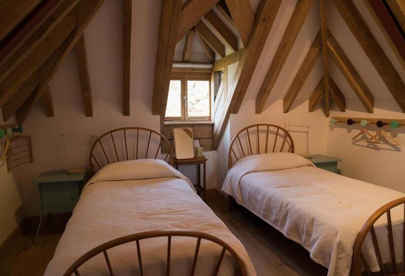 高级大房间, Hurst Farm B&b