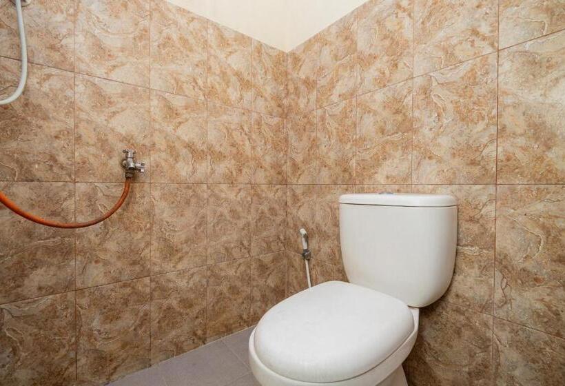 标准间, Reddoorz Syariah At Danau Maninjau Sawojajar