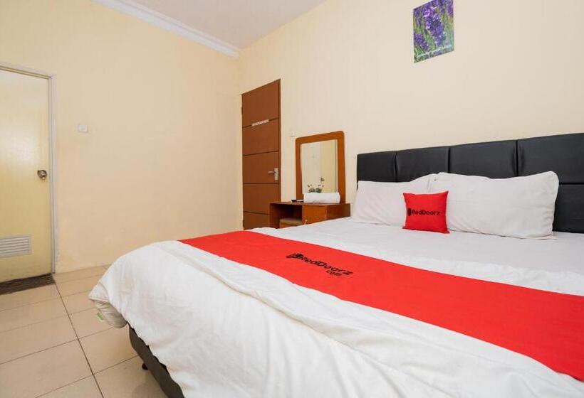 标准间, Reddoorz Syariah At Danau Maninjau Sawojajar