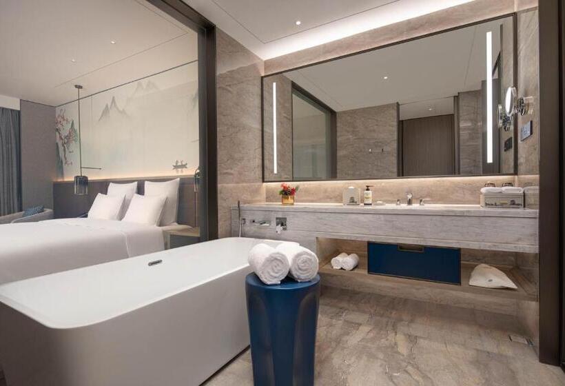 Cameră Executive Pat King Size, Pullman Huai An 淮安铂尔曼酒店