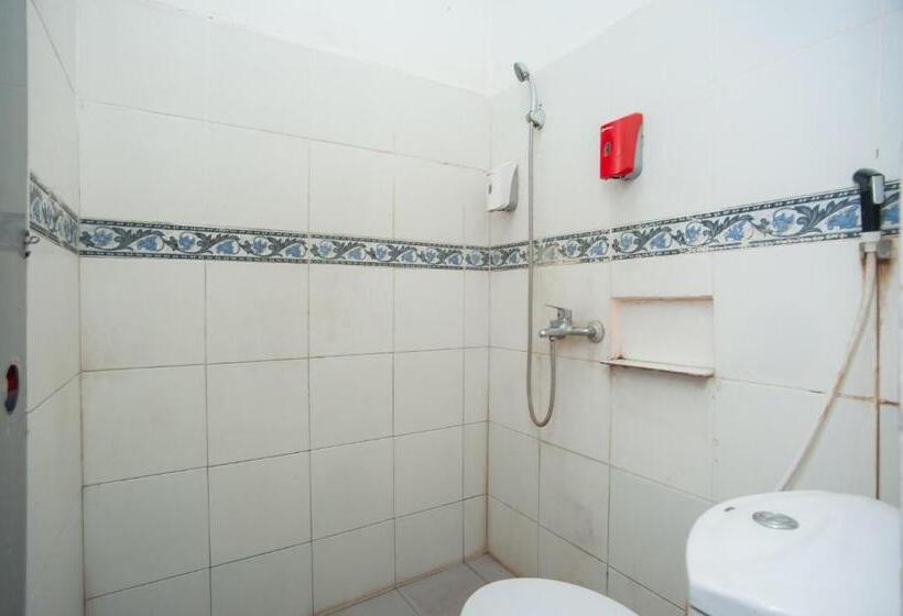 חדר סטנדרט, Reddoorz Near Jalan Jenderal Sudirman Palembang