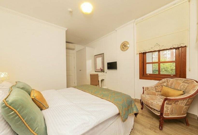 اتاق لوکس, Zemira Garden