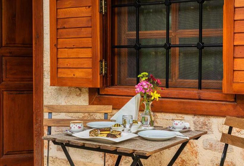 اتاق استاندارد با چشمانداز باغ, Zemira Garden