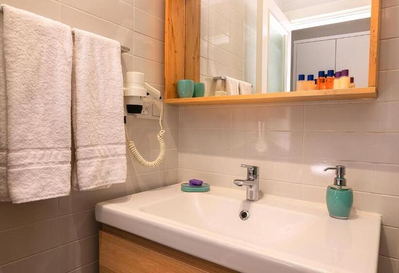 اتاق استاندارد با چشمانداز باغ, Zemira Garden