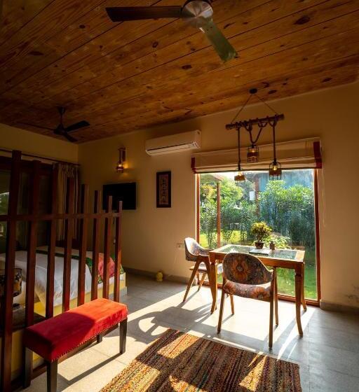 اتاق استاندارد با چشمانداز باغ, Tree Of Life Ecotainers Agra