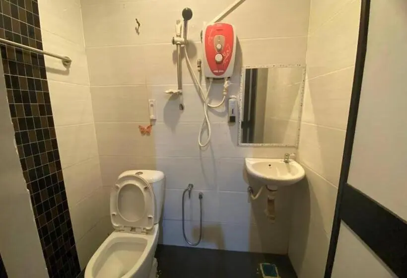 スタンダードトリプルルーム, Tgl Aparthotel Tanjung Lumpur