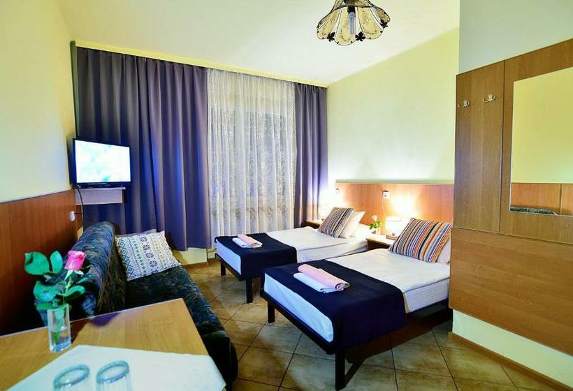 エコノミールーム, Gracja