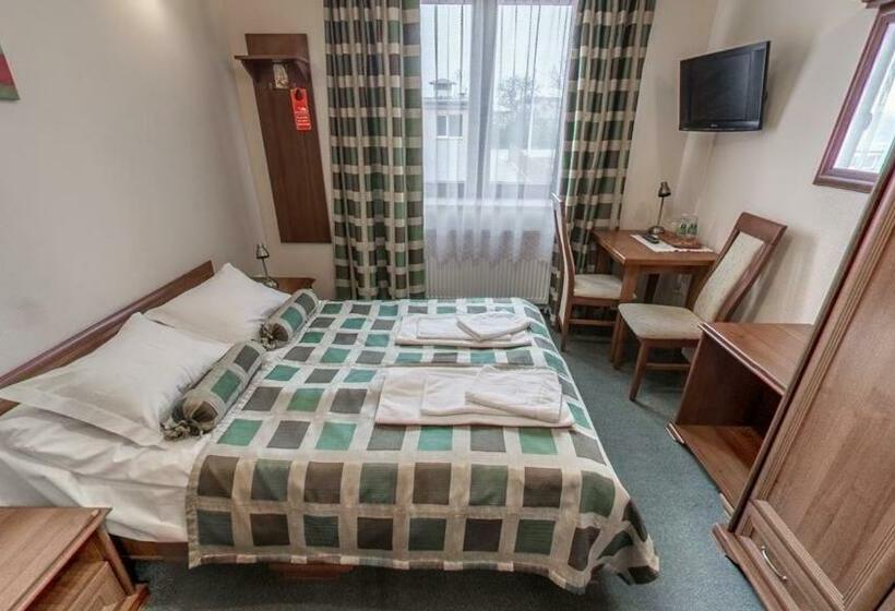 חדר סטנדרט, Restauracja Hotel Imperial