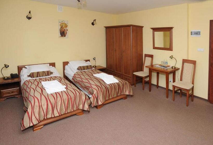 חדר סטנדרט, Restauracja Hotel Imperial