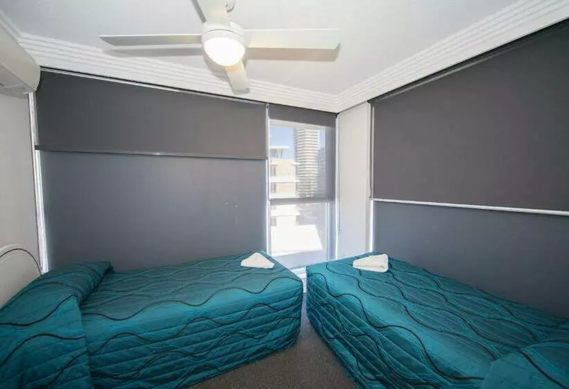 海の見える3ベッドルームアパートメント, Beachside Tower Apartments