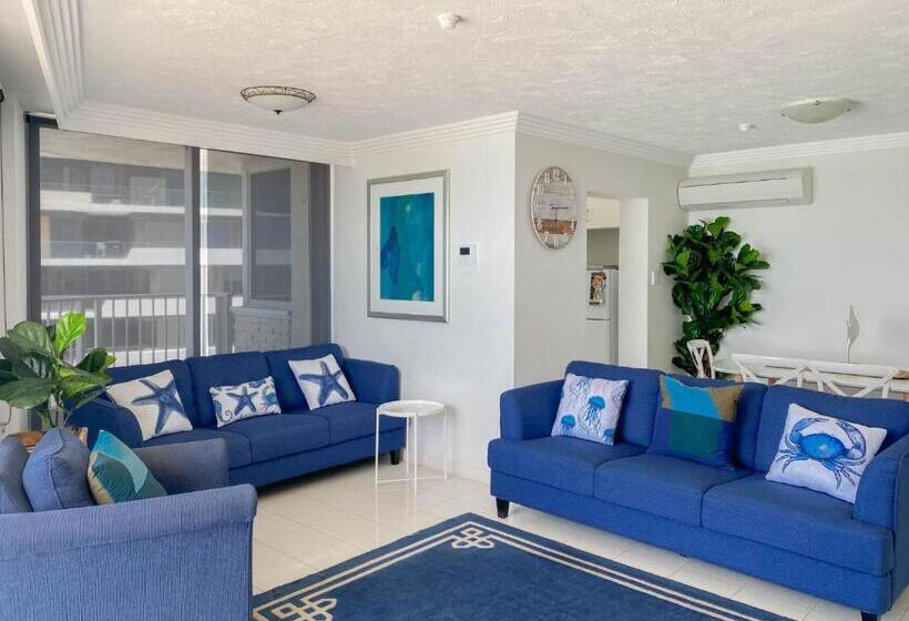 침실 3개 바다 전망 아파트, Beachside Tower Apartments